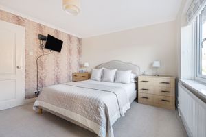 Bedroom- click for photo gallery